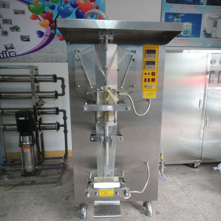 Automatic ice pop packaging machine